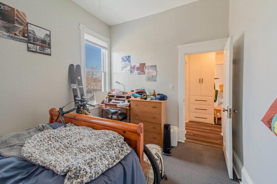 More Photos Of 504 Breckenridge St, Helena Apartments For Sale