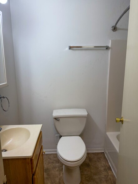 More Photos Of 607 N High St, Duncannon Apartments For Sale