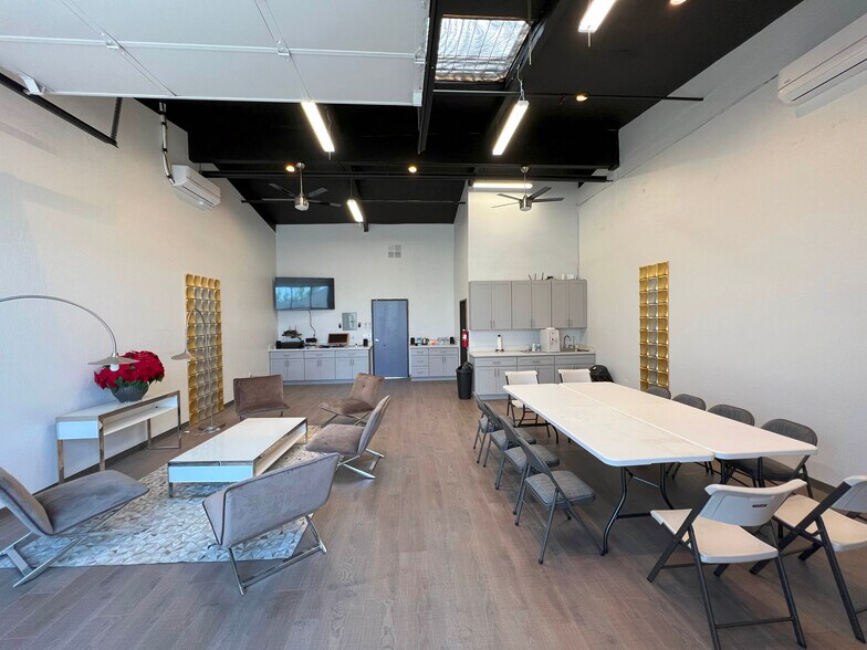 More Photos Of 46560 Fremont Blvd, Fremont Research And Development For Lease