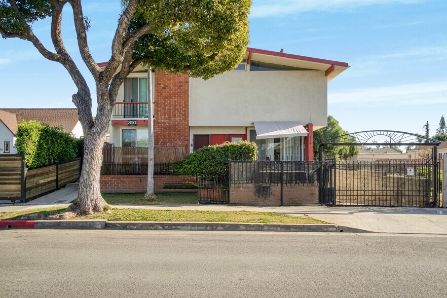 More Photos Of 310 S Eucalyptus Ave, Inglewood Apartments For Sale