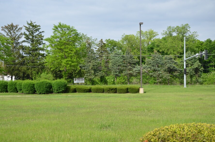 More Photos Of 47 Saravanos Dr, Yorkville Land For Sale