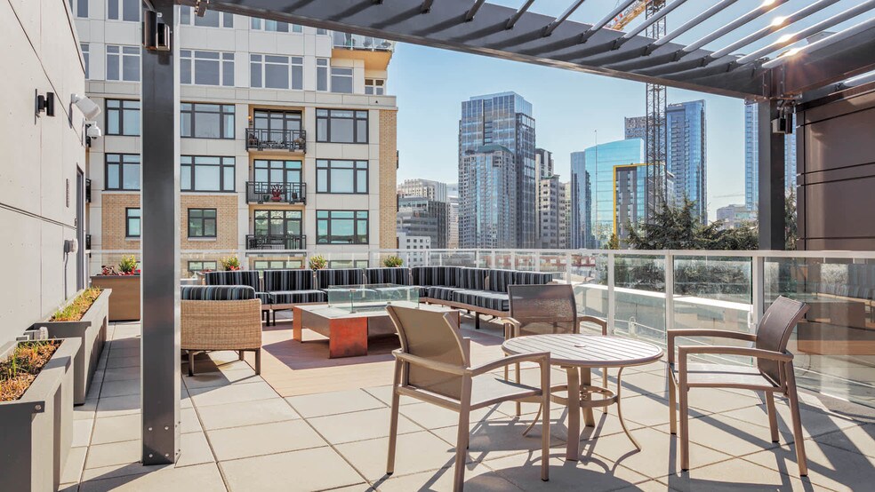 More Photos Of 221 Minor Ave N, Seattle Multifamily For Sale