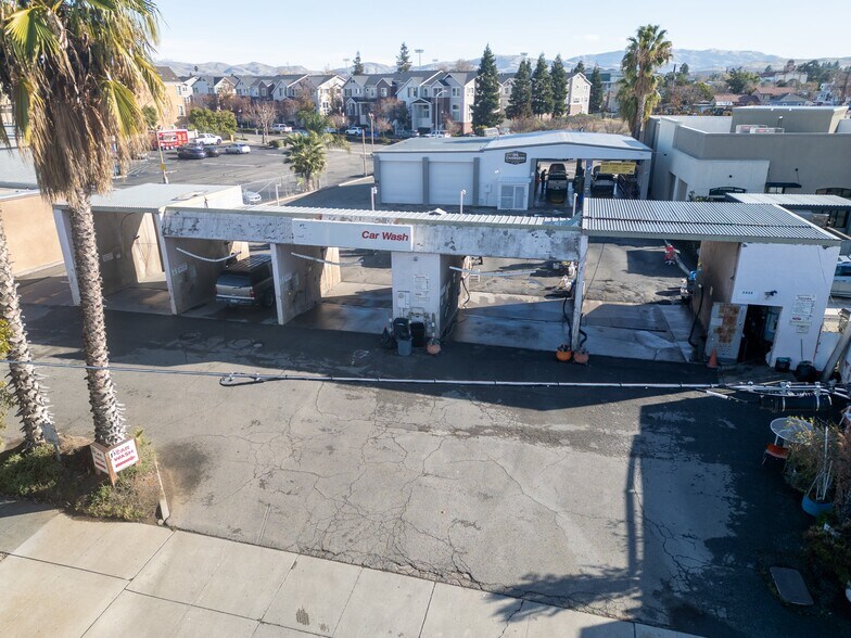 More Photos Of 2653 Old 1st St, Livermore Auto Repair For Sale