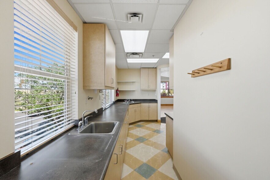 More Photos Of 7478 S Campus View Dr, West Jordan Medical For Lease