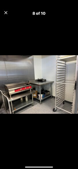 More Photos Of 454 Roseberry rd, Donnelly Storefront Retail Office For Lease