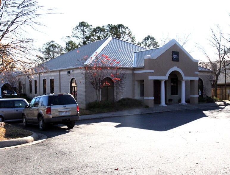Primary Photo Of 11815 Hinson Rd, Little Rock Office For Lease