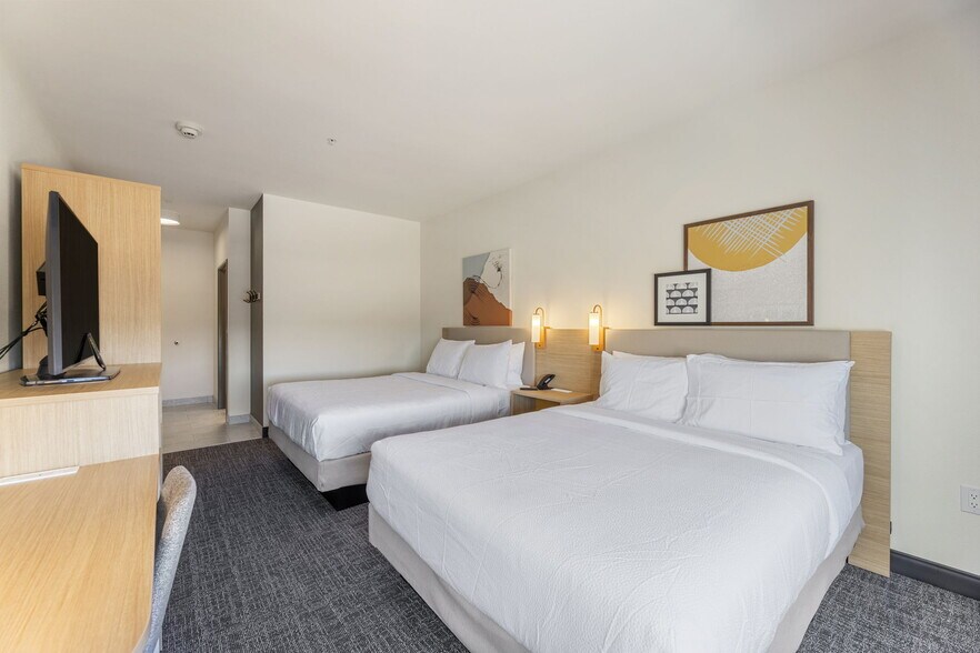 More Photos Of 5356 Roan Rd, Garland Hotel For Sale