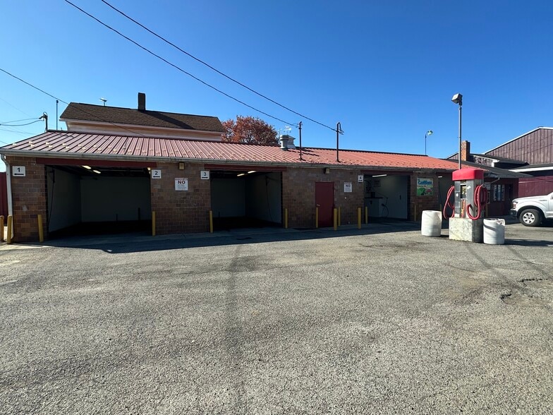 Primary Photo Of 3220 33rd Rd, New Brighton Carwash For Sale
