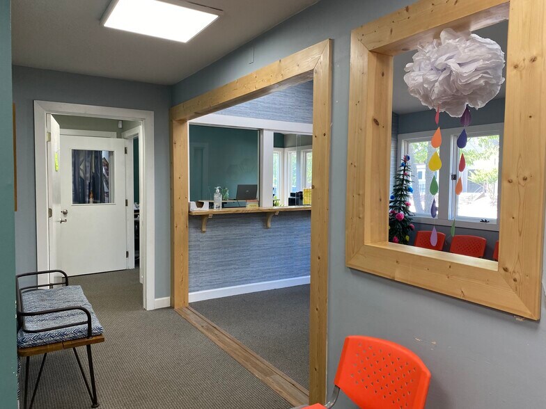 More Photos Of 1762 Metromedical Dr, Fayetteville Medical For Sale
