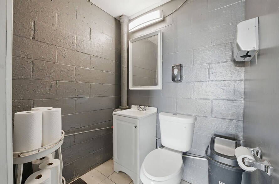 More Photos Of 303 S Eaton St, Baltimore General Retail For Sale