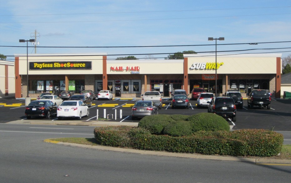 More Photos Of 421 Mary Esther Blvd, Mary Esther General Retail For Lease