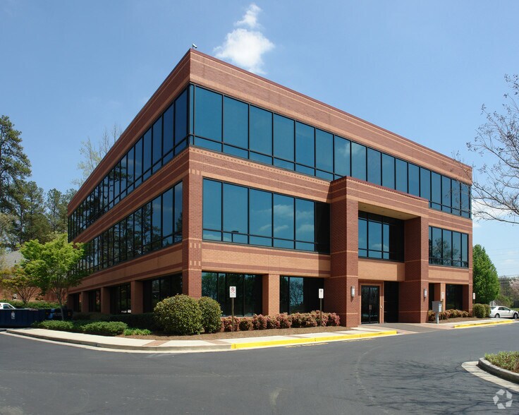 More Photos Of 970 Peachtree Industrial Blvd, Suwanee Office Residential For Lease