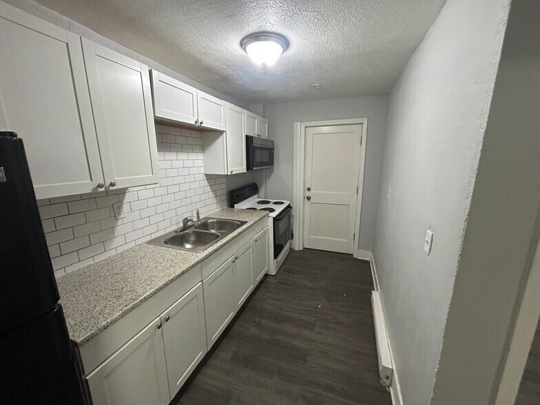 More Photos Of 3502 Roberts Ave, Kansas City Apartments For Sale
