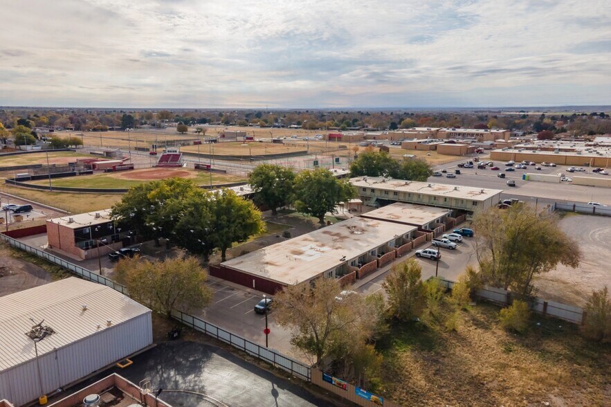 More Photos Of 1800 S Pennsylvania Ave, Roswell Apartments For Sale