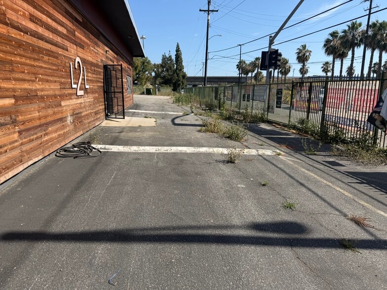 More Photos Of 2140 S Santa Fe Ave, Compton Medical For Lease