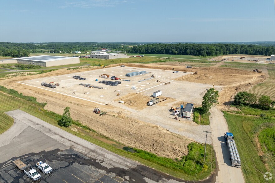 More Photos Of Cellar Dr @ Faultless Dr, Ashland Manufacturing For Lease