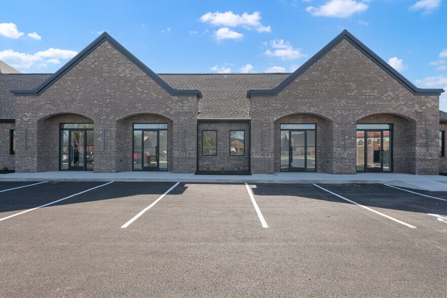 Primary Photo Of 1815 Destiny Ln, Bowling Green Office Residential For Lease