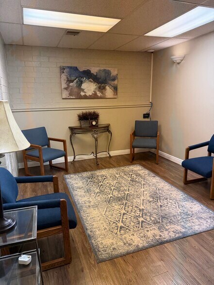 More Photos Of 1345 E 3900 S, Salt Lake City Medical For Sale