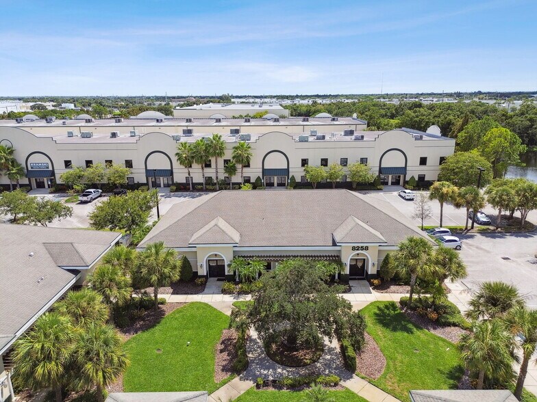 More Photos Of 8258 118th Ave N, Largo Medical For Sale