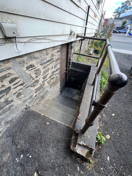 More Photos Of , Mount Vernon Multifamily For Sale