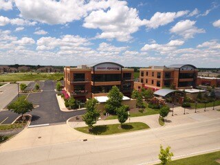 More Photos Of 2380 Esplanade Dr, Algonquin Office For Lease