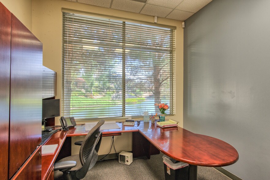 More Photos Of 11840 Pierce St, Riverside Office For Lease