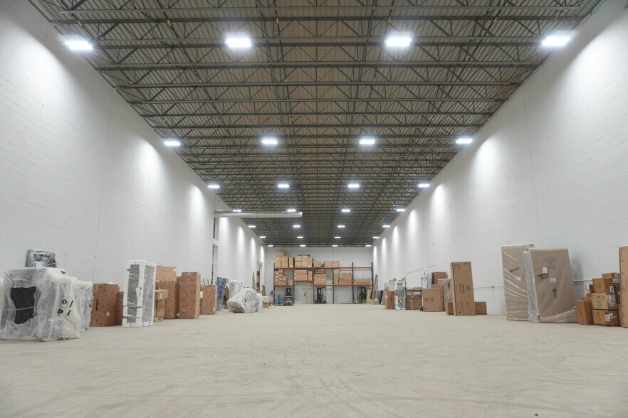More Photos Of 388 US Highway 22 W, Readington Warehouse For Lease