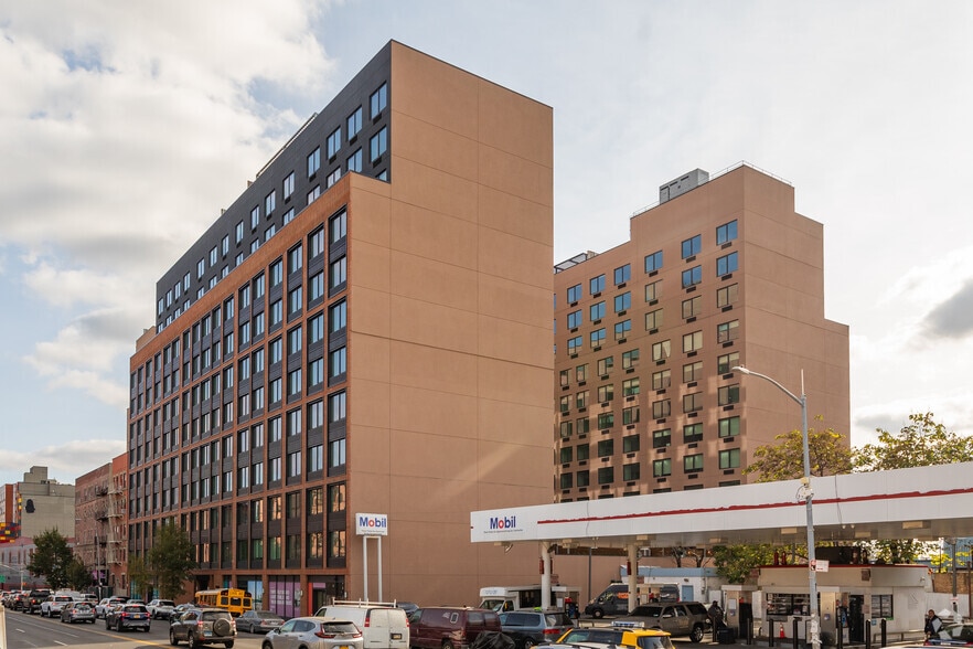More Photos Of 138 Bruckner Blvd, Bronx Apartments For Lease