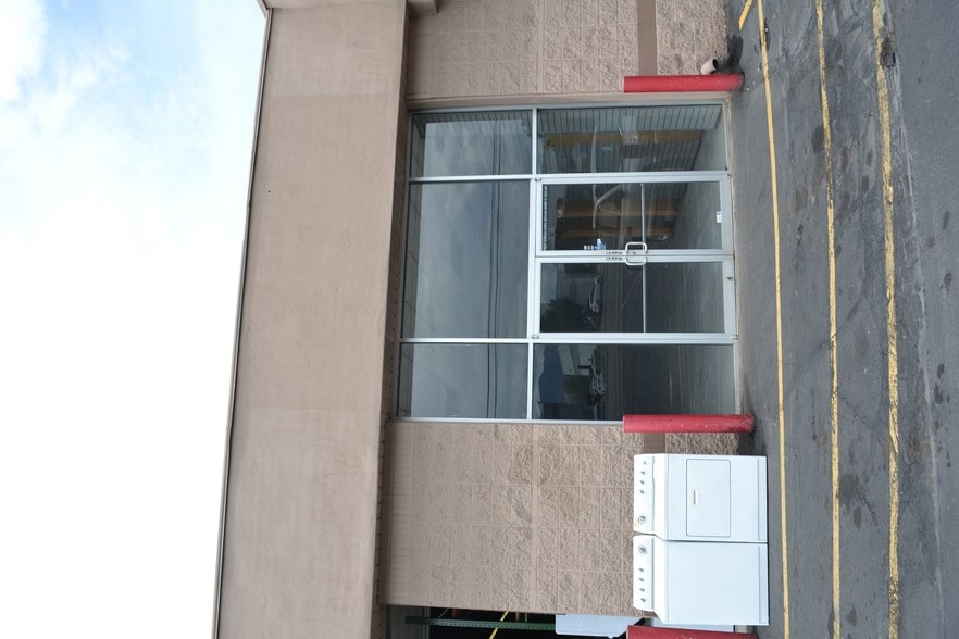 More Photos Of 1720-1788 S Redwood Rd, Salt Lake City Light Manufacturing For Lease