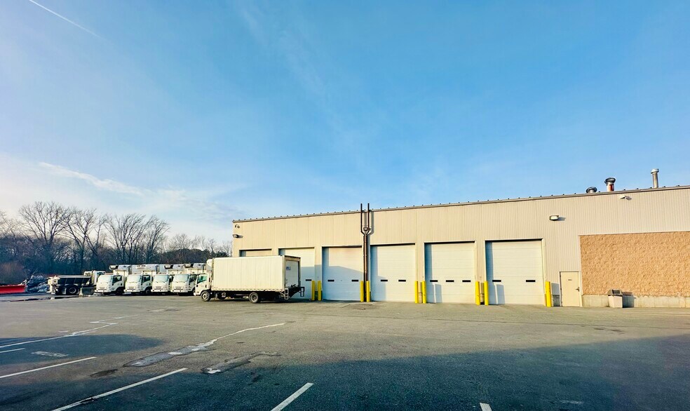 More Photos Of 125 Liberty St, Brockton Manufacturing For Sale