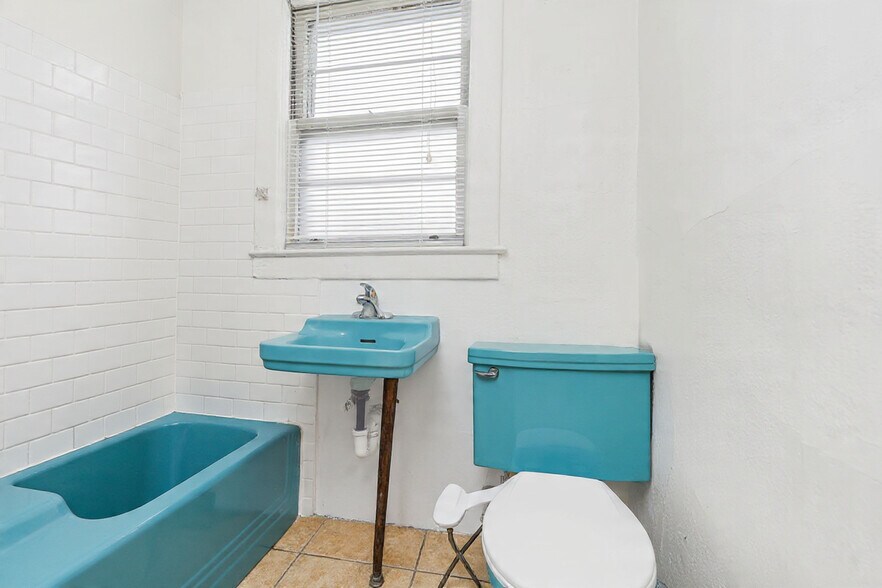 More Photos Of 58 Van Riper St, Staten Island Land For Sale