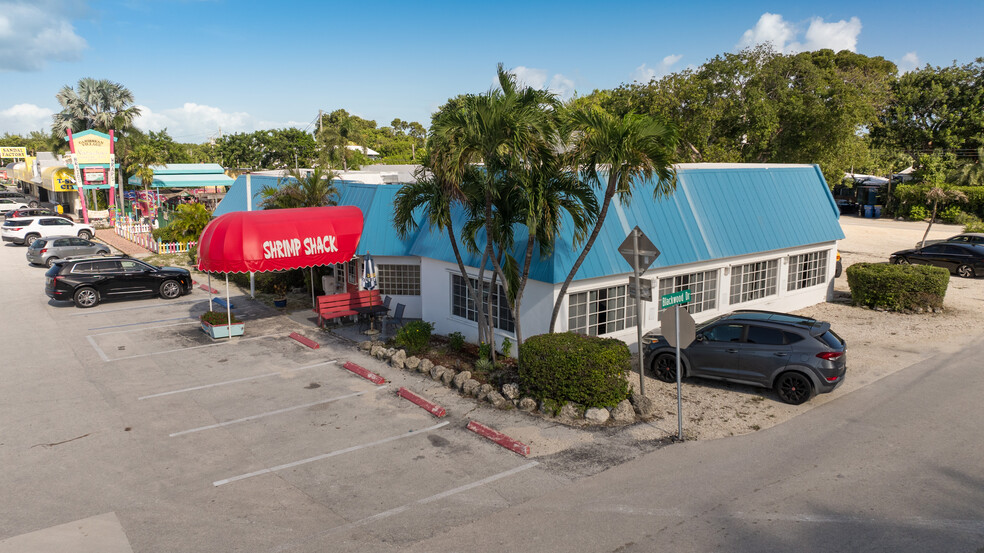 Primary Photo Of 81901 Overseas Hwy, Islamorada General Retail For Sale