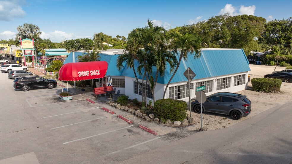More Photos Of 81901 Overseas Hwy, Islamorada Restaurant For Sale
