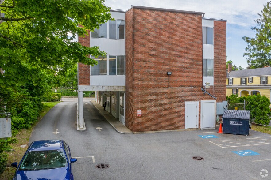 More Photos Of 83-91 Main St, Concord Office For Lease