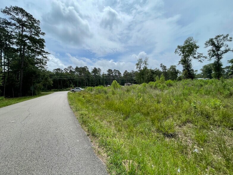 More Photos Of 19094 Galaxy Blvd, New Caney Land For Sale