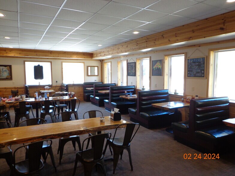 More Photos Of 2570 N Saint Helen Rd, Saint Helen Restaurant For Sale