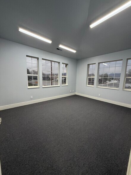 More Photos Of 2708-2722 S Redwood Rd, Salt Lake City Office For Lease