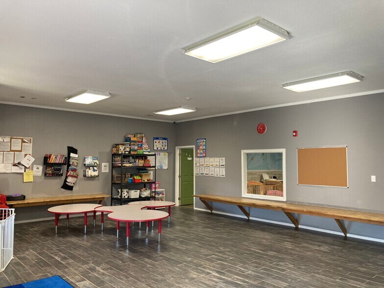 More Photos Of 112 Pine St, Greenville Schools For Sale