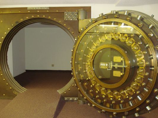 More Photos Of 314 W Superior St, Duluth Medical For Lease