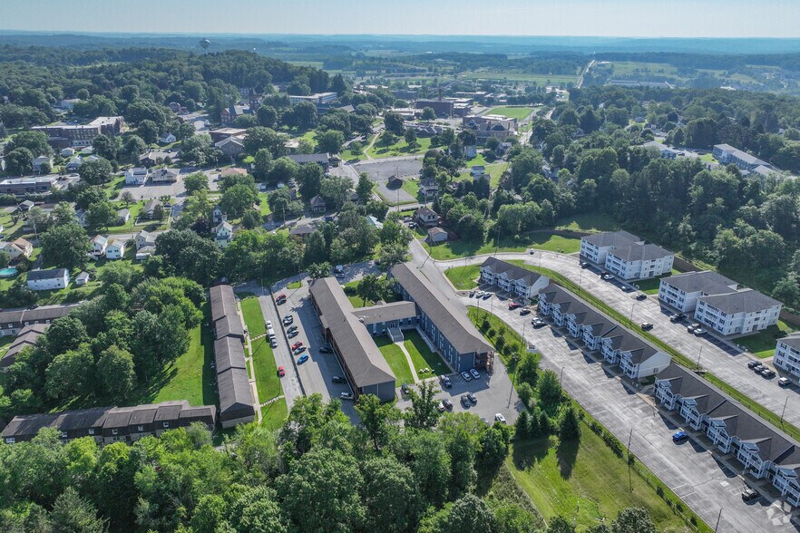 More Photos Of 215 Cornish Dr, Slippery Rock Apartments For Sale