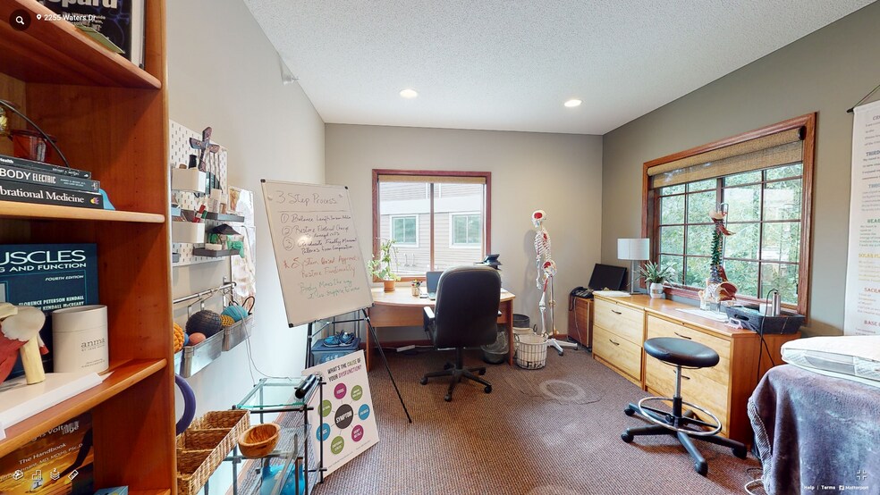 More Photos Of 2255 Waters Dr, Mendota Heights Office For Sale