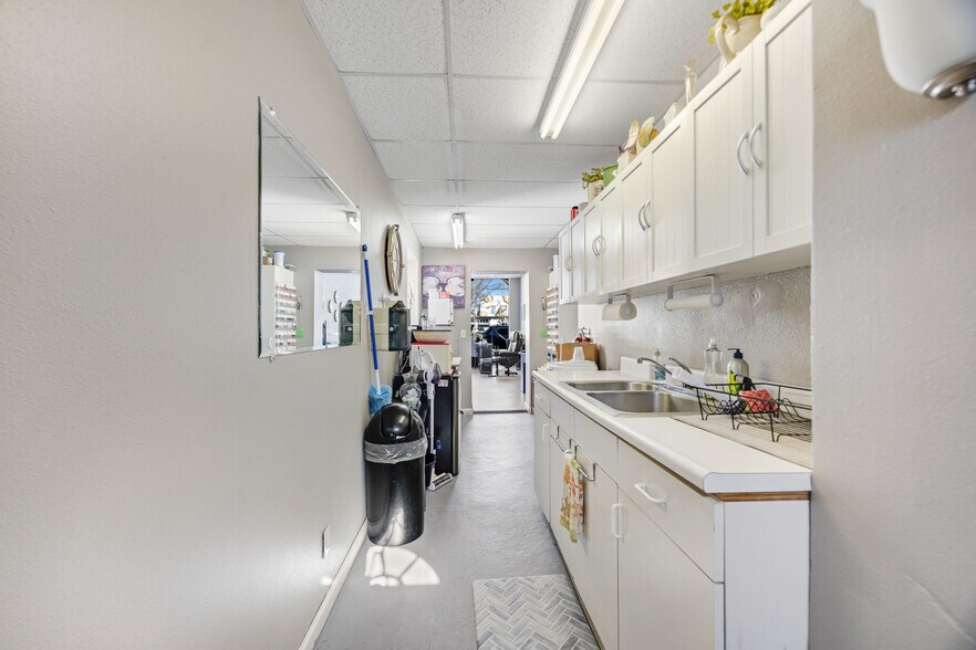 More Photos Of 201 Western Ave, Petaluma Storefront Retail Office For Sale