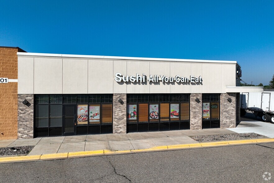 More Photos Of 13541-13579 Grove Dr, Maple Grove Unknown For Lease