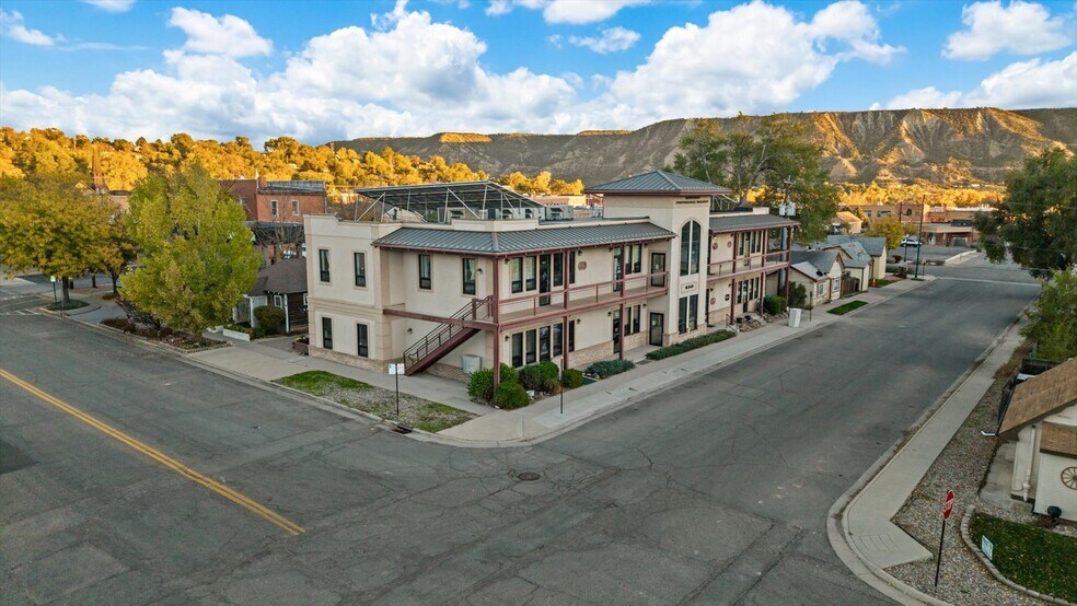 Primary Photo Of 450 West Ave, Rifle Office For Sale