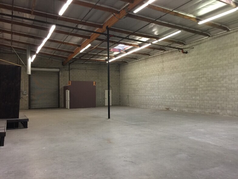More Photos Of 4200 Verdant St, Los Angeles Warehouse For Lease