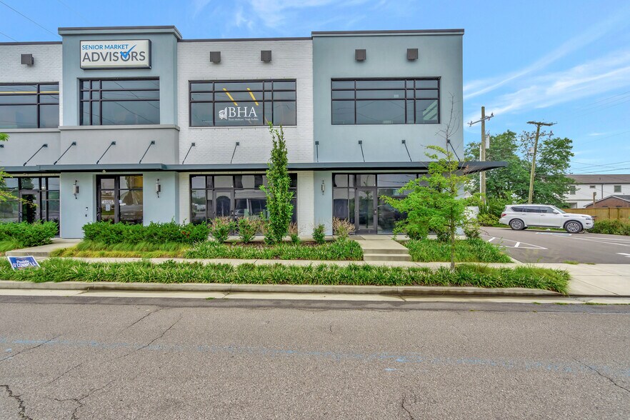 More Photos Of 6117 Centennial Blvd, Nashville Storefront Retail Office For Lease