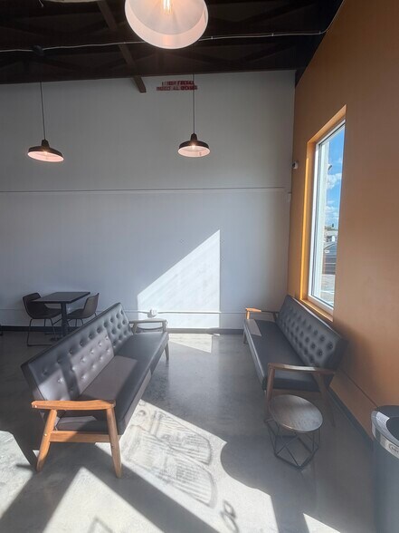 More Photos Of 19580 Cochran Blvd, Port Charlotte Freestanding For Lease