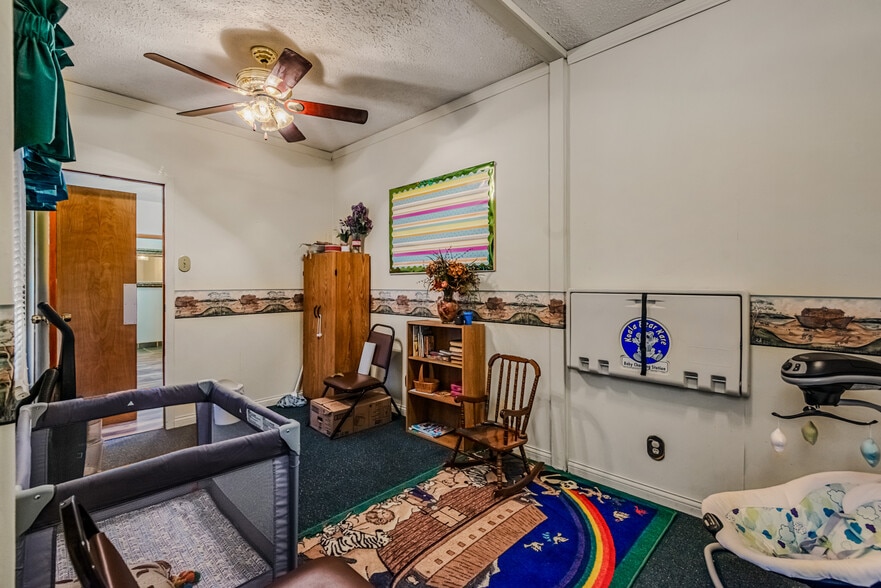 More Photos Of 7990 S 300 W, Columbus Flex For Sale