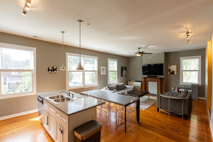 More Photos Of 2028 W Cary St, Richmond Apartments For Sale