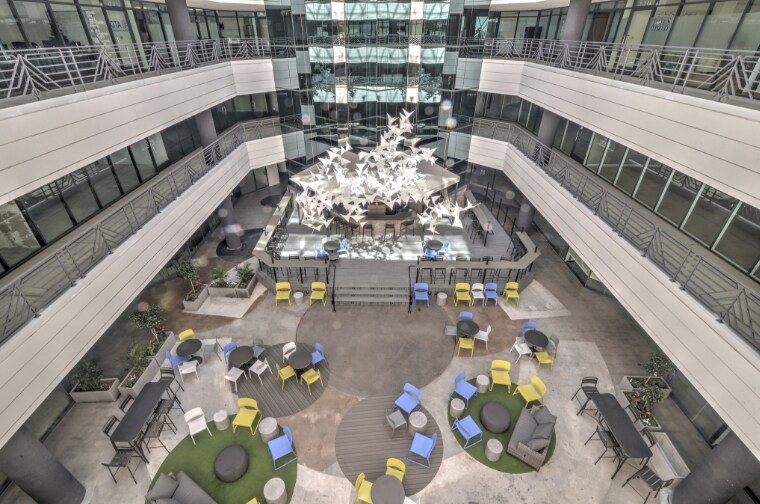 More Photos Of 7310 Miramar Rd, San Diego Office For Sale
